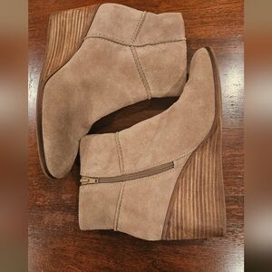 Lucky Brand Beige Suede Wedge Boots